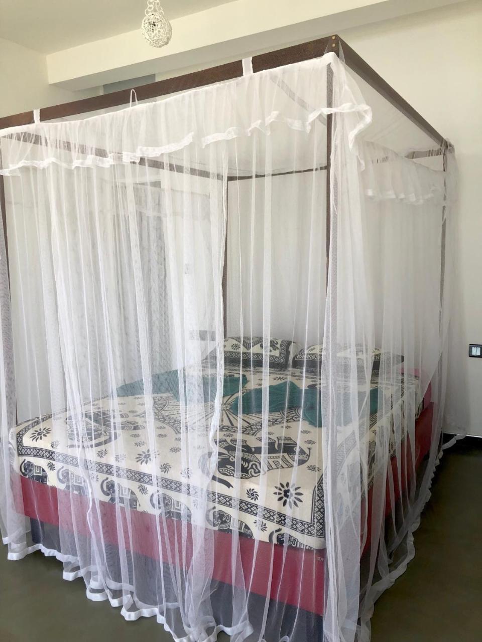 Coppenrath Hostel Tangalle Ngoại thất bức ảnh