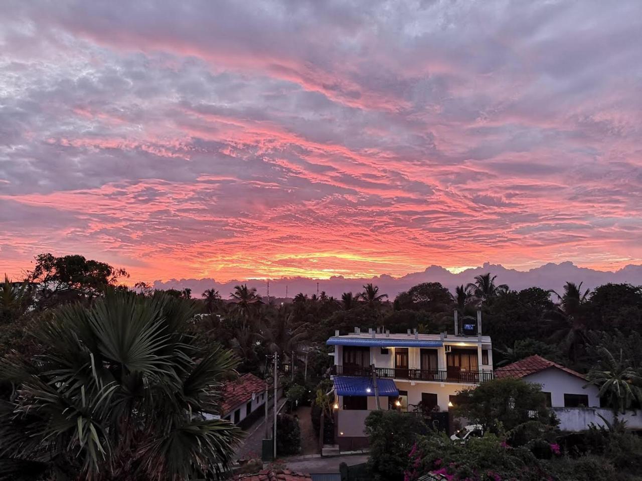 Coppenrath Hostel Tangalle Ngoại thất bức ảnh